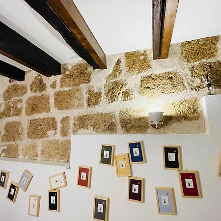 Picasso Art Room ألغيرو المظهر الخارجي الصورة